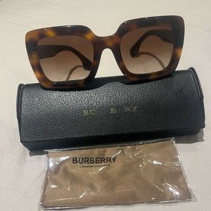 Burberry Sunglasses